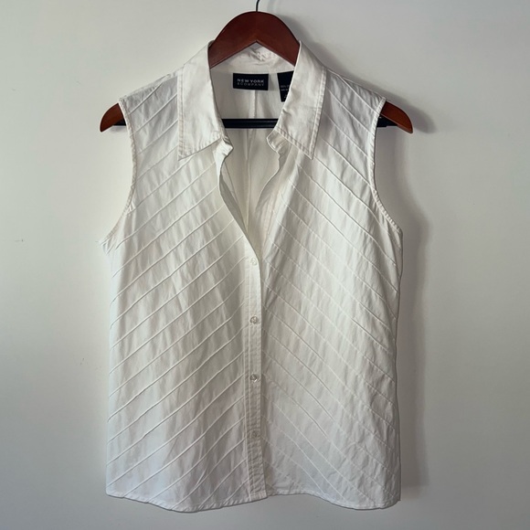 New York & Company Tops - ÑEW YORK COMPANY TANK TOP BLOUSE